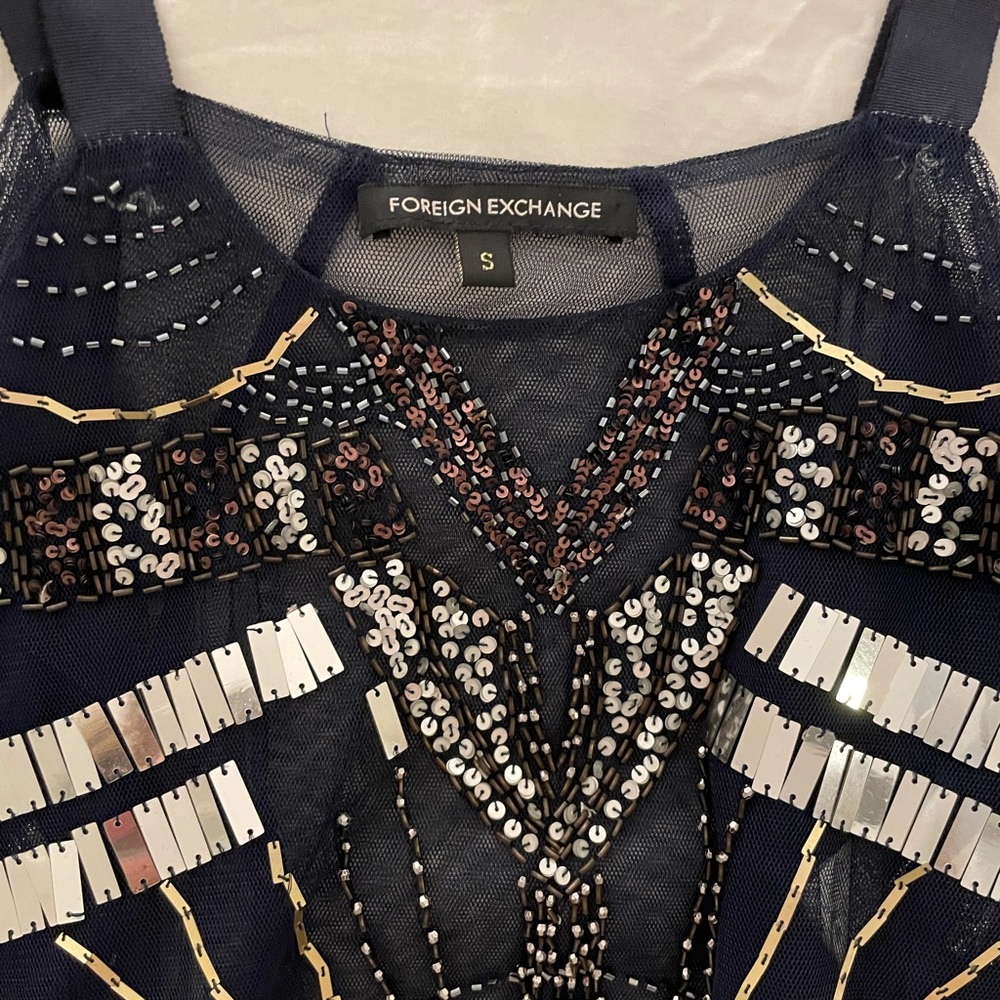 Sequins top - Picture 2 of 3